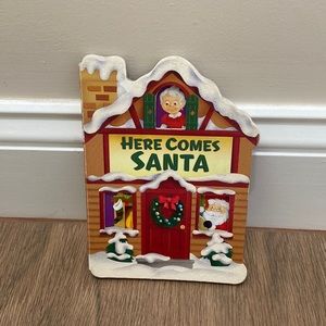 🧡 “Here Comes Santa” book